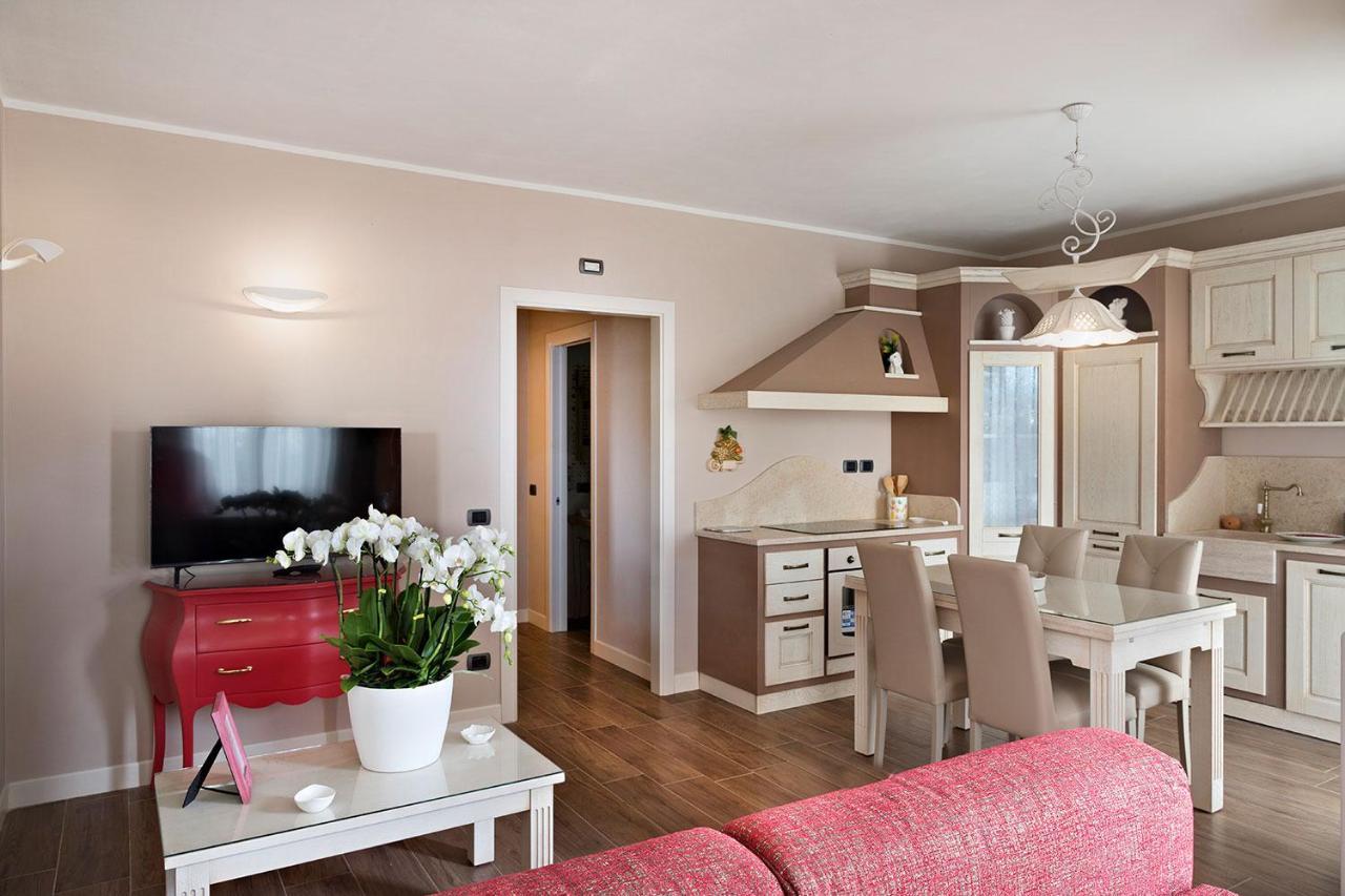 Apartment Ad My *